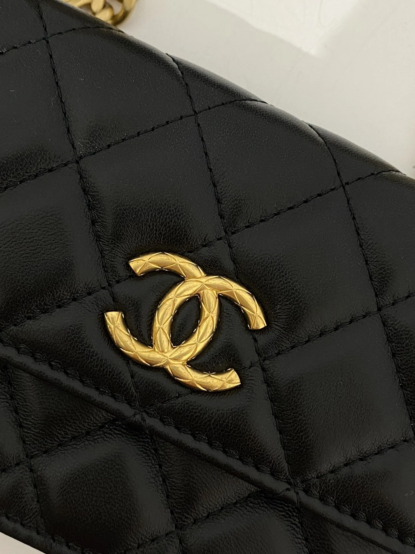 CHLWallet With Strap Black For Women, Women&#8217;s Bags 6.7in/17cm