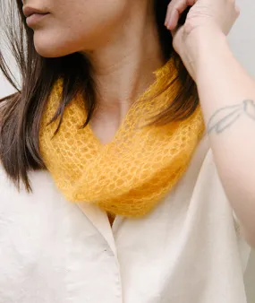Crocheted Moebius Cowl Using Rowan Kidsilk Haze