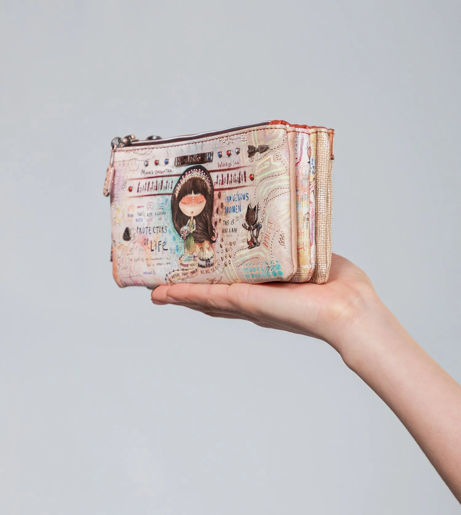 Menire pencil case