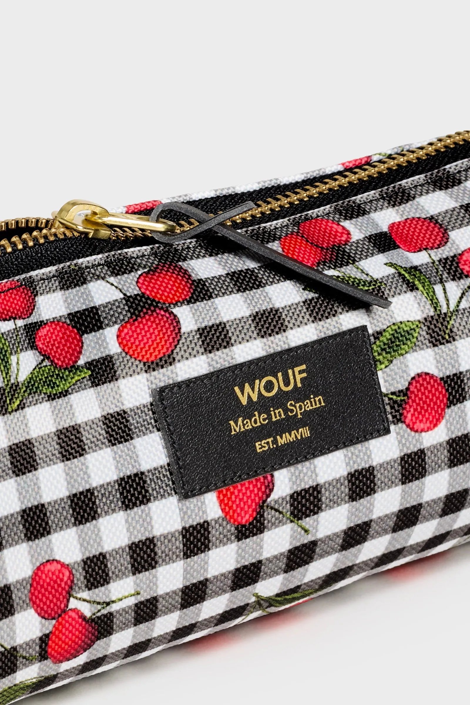 PENCIL CASE - ABRIL